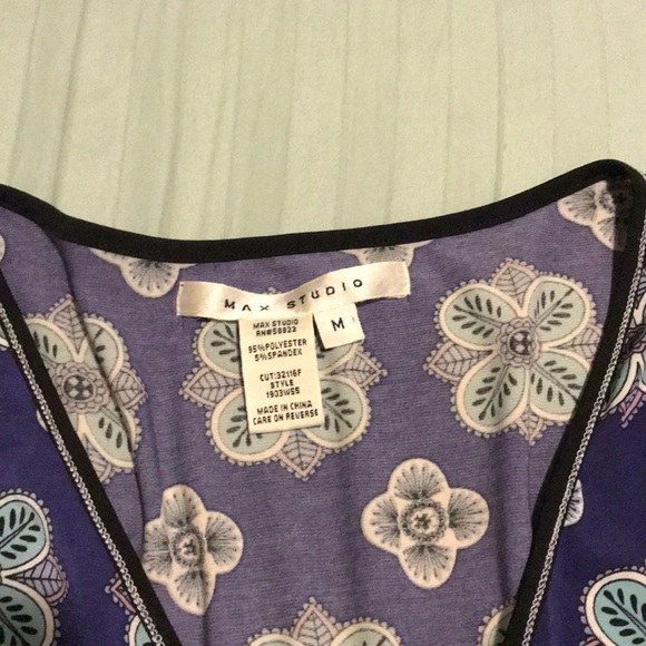 Purple and black dress - Picture 2 of 2